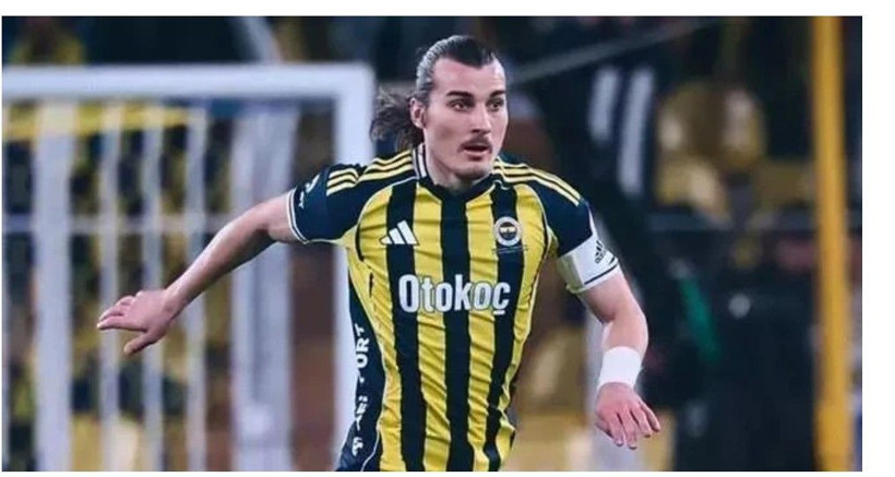 Operasyon başladı! Fenerbahçe'de 17 isimle vedalaşılıyor - Fotoğraf: 17