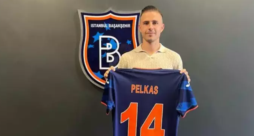 Süper Lig'de biten tüm transferler listesi; İşte yaz transfer dönemine damga vuran isimler - Fotoğraf: 125
