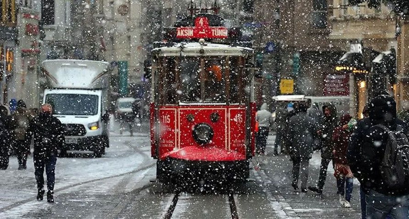 Meteoroloji ve AKOM'dan çok kritik uyarı! Pazartesi günü İstanbul'da okullar tatil mi? - Fotoğraf: 5