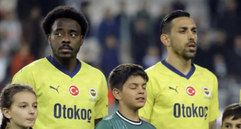 Fenerbahçe'de iki futbolcu ile yollar ayrılıyor! Ön sözleşme imzalandı - Fotoğraf: 5
