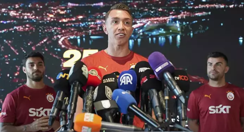 Fernando Muslera'nın yeni takımı açıklandı; Dün Galatasaray'a veda etmişti - Fotoğraf: 5