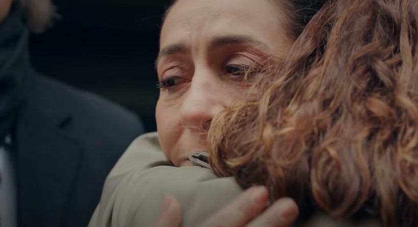 Kırmızı Oda dizisinde şoke eden gelişme: Sözleşmeyi imzalamadı tamamen gitti! - Resim: 3