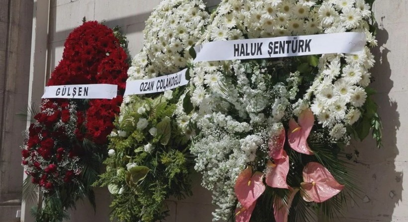 Tarkan'ın annesine son görev: 68 yaşında hayatını kaybetti - Resim: 4