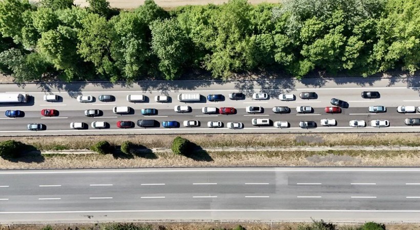 Tatilciler dönüş yolunda: İstanbul girişinde yoğunluk arttı - Resim: 3
