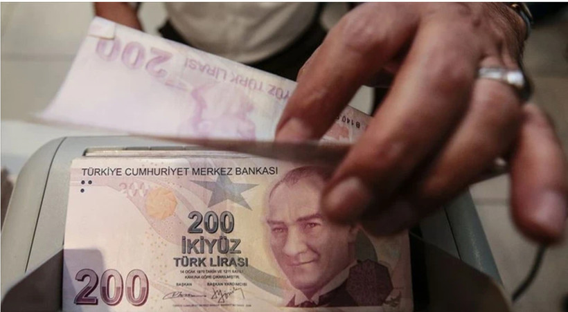 ATM'den yeni para çekim limitleri belli oldu: Hangi banka ne kadar veriyor? - Fotoğraf: 7