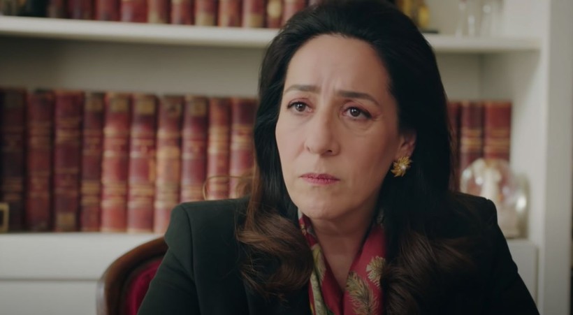 Kırmızı Oda’da ‘yok artık’ dedirten çekim hatası; Ekran başındakiler fark edemedi - Resim: 1