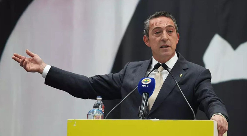 Aziz Yıldırım kürsüye çıktı, ortalık karıştı! Ali Koç'a olay sözler... "Yanlış yapıyorsun" - Fotoğraf: 4