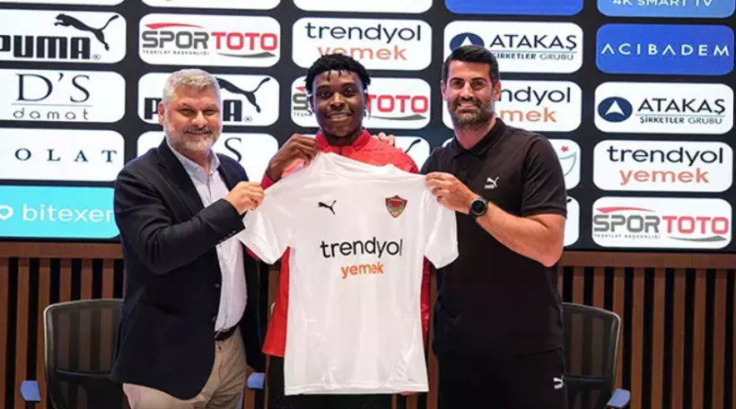 Süper Lig'de biten tüm transferler listesi; İşte yaz transfer dönemine damga vuran isimler - Fotoğraf: 164