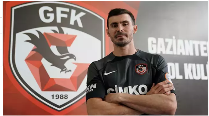 Süper Lig'de biten tüm transferler listesi; İşte yaz transfer dönemine damga vuran isimler - Resim: 1