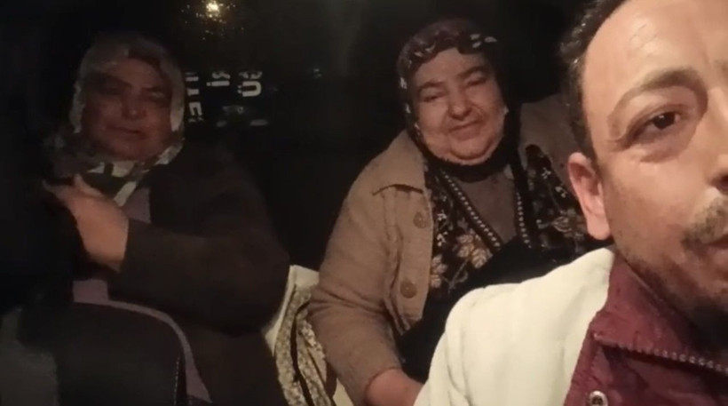 Osmaniye’de karda mahsur kalan iki kadını ekipler kurtardı - Resim: 4