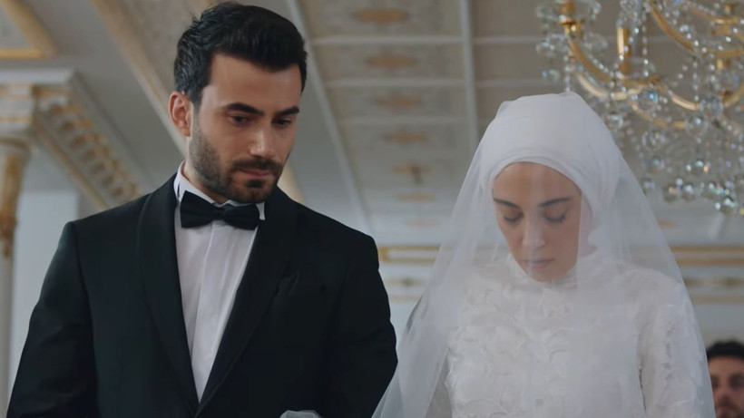 Kızılcık Şerbeti neden yasaklandı? Kızılcık Şerbeti yayın durdurma cezasına tepki gösteren ünlüler - Fotoğraf: 7