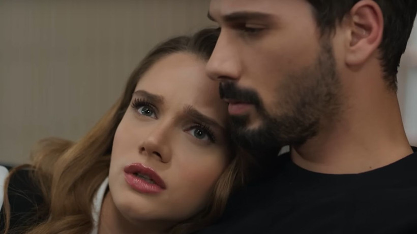 Efsanenin Hudutsuz Sevda macerası çok kısa sürdü; İzleyici o sahne gelince kapattı - Fotoğraf: 8