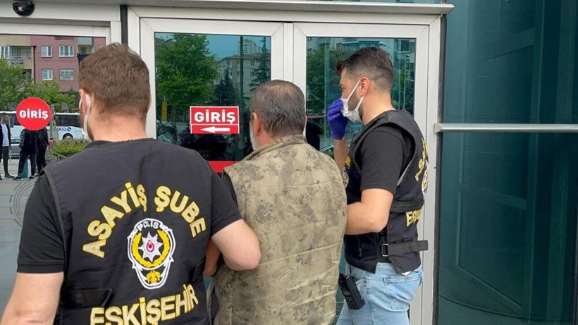 Cinayetin sırrı 18 yıl sonra çözüldü: Arkadaşını öldürüp tanınmaz hale getirdi - Fotoğraf: 3