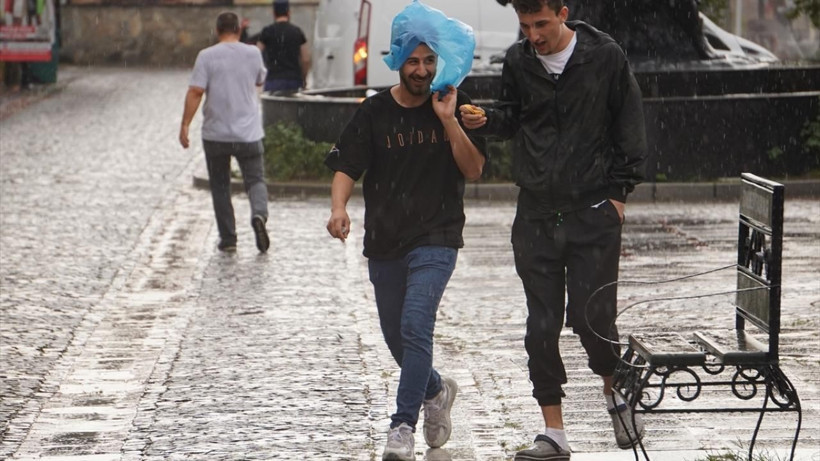 Meteoroloji'den çok sayıda il için gök gürültülü sağanak uyarısı - Fotoğraf: 20