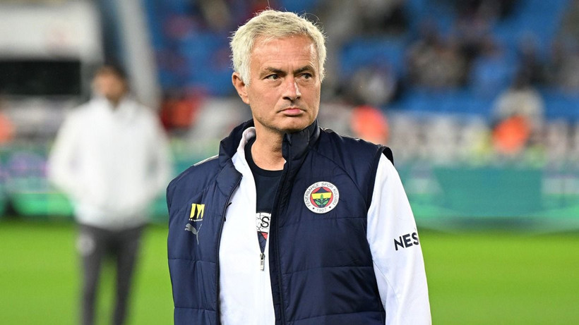 Jose Mourinho'dan çok sert tepki: ''Çay mı içiyordu? Bir daha onu istemiyoruz!'' - Fotoğraf: 5