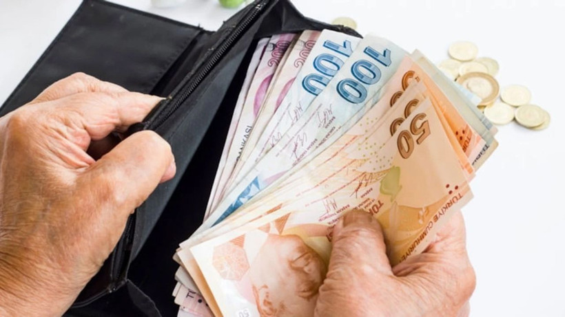 Emekli maaşlarında refah payı sürprizi geldi; O tarihte maaşlara eklenecek - Fotoğraf: 3