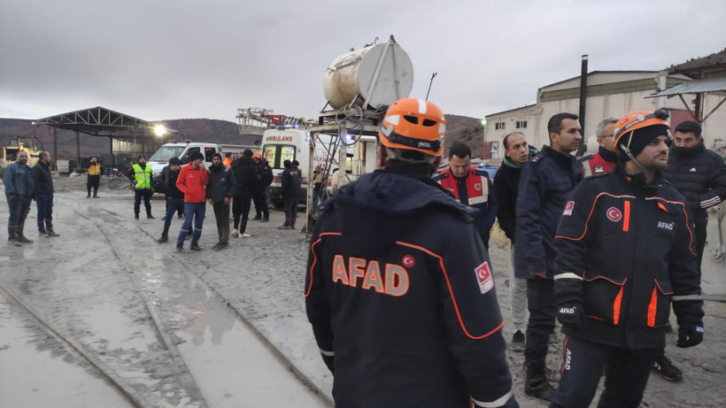 Konya'da, baraj tünelinde devrilen vagonun altında kalan işçi öldü - Fotoğraf: 7