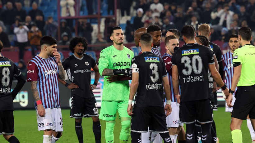 Trabzonspor maçında ilginç görüntü! Şenol Güneş de istemedi - Fotoğraf: 4