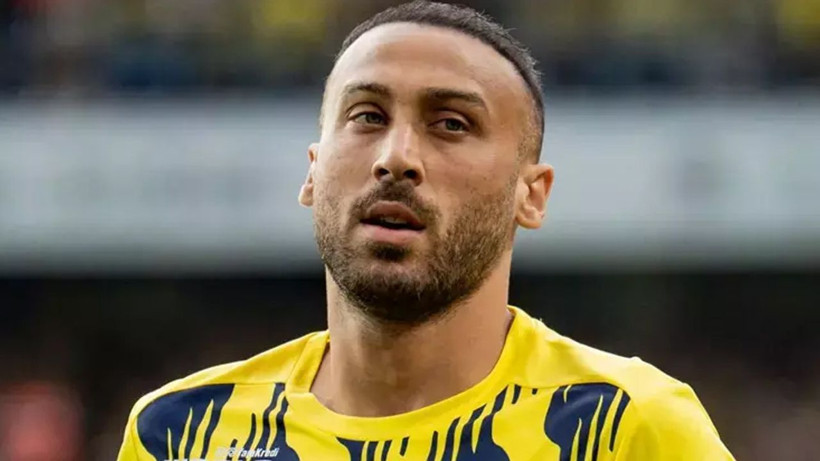 Yıldız golcü Cenk Tosun ile anlaşma sağlandı; Fenerbahçe serüveni erken sona erdi - Fotoğraf: 2