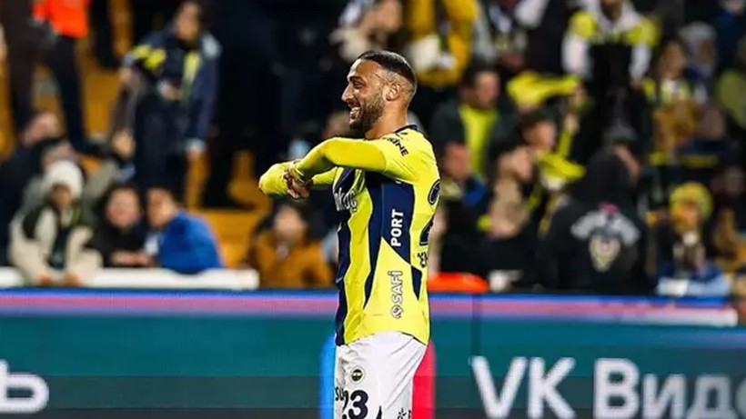 Yıldız golcü Cenk Tosun ile anlaşma sağlandı; Fenerbahçe serüveni erken sona erdi - Fotoğraf: 5