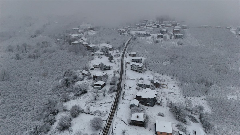 17 ile sarı alarm: İstanbul'da kar fırtınası! Sıcaklıklar 10 derece düşüyor - Fotoğraf: 7