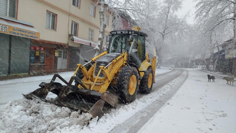 17 ile sarı alarm: İstanbul'da kar fırtınası! Sıcaklıklar 10 derece düşüyor - Fotoğraf: 5