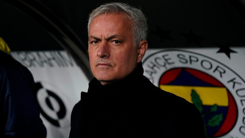 Yapay zekadan Fenerbahçelileri çıldırtan tahmin: Mourinho'nun kaderini çizdi! - Fotoğraf: 2