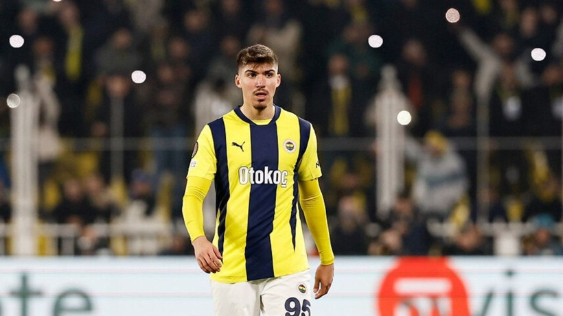 Fenerbahçe'nin iki yıldızı yuvadan uçacak: Yusuf Akçiçek için tarihi bonservis! - Fotoğraf: 3