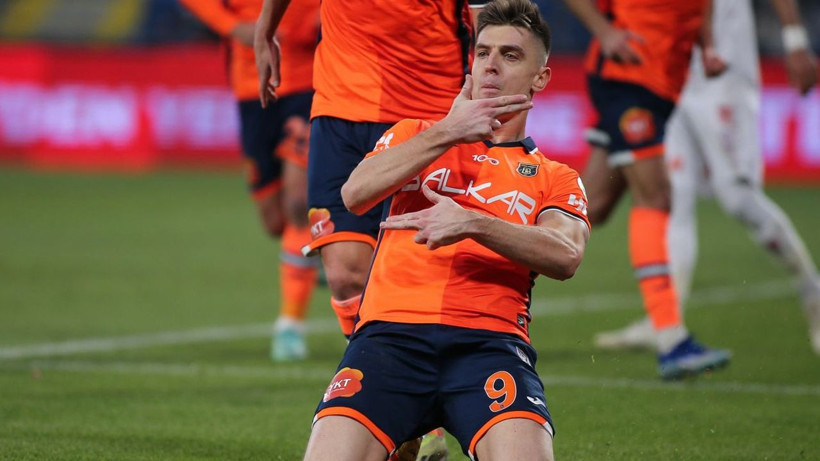Süper Lig kralı Krzysztof Piatek ile bomba anlaşma, yer yerinden oynayacak - Fotoğraf: 6