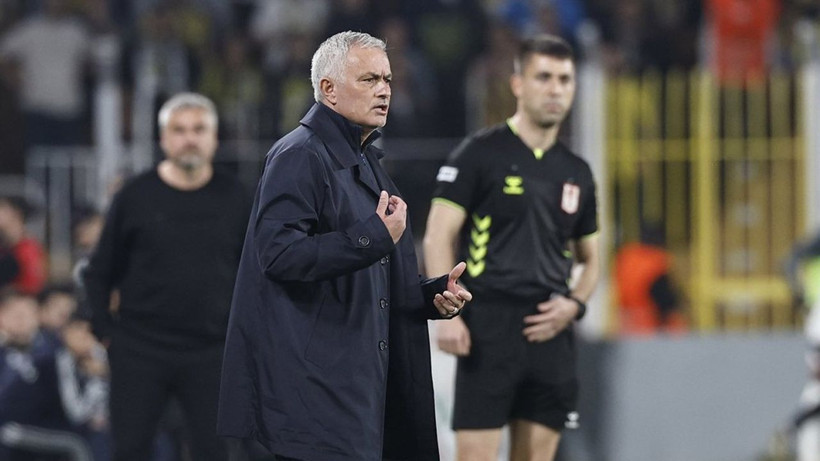 Süper Lig devi Fenerbahçe ile yollarını ayırdı, sözleşmesi bitmeden veda etti - Fotoğraf: 2