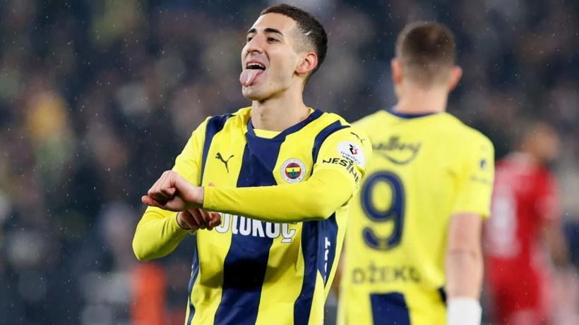 Fenerbahçeli o futbolcular sezon sonu gönderiliyor: Mourinho'yu takipten çıktılar! - Fotoğraf: 11