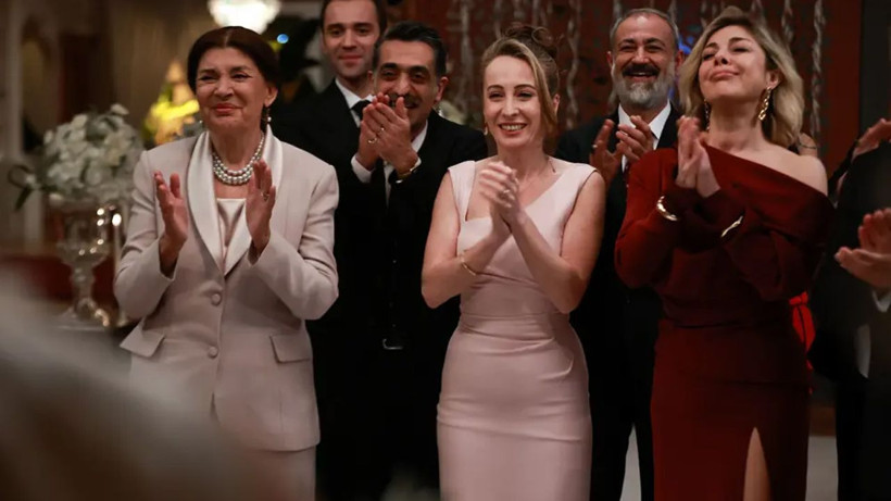 Yalı Çapkını final öncesi herkesi üzen sahne, böyle bitmesi olmadı - Fotoğraf: 9