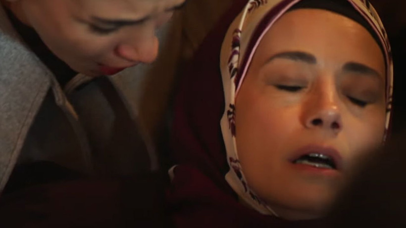 Kızıl Goncalar dizisinde bir dönem sona erdi; Rekortmen dizi için karar verildi - Fotoğraf: 4