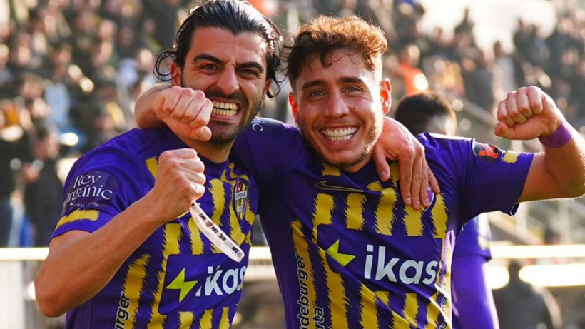 Yıldız isim Emre Mor transferi Resmen bitti, artık Fenerbahçe ile bağı kalmadı - Fotoğraf: 5