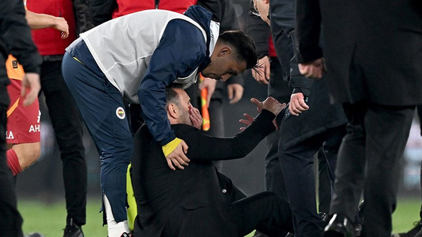 Jose Mourinho'dan olay İrfan Can Kahveci kararı; Fenerbahçe taraftarı ayağa kalktı - Fotoğraf: 4