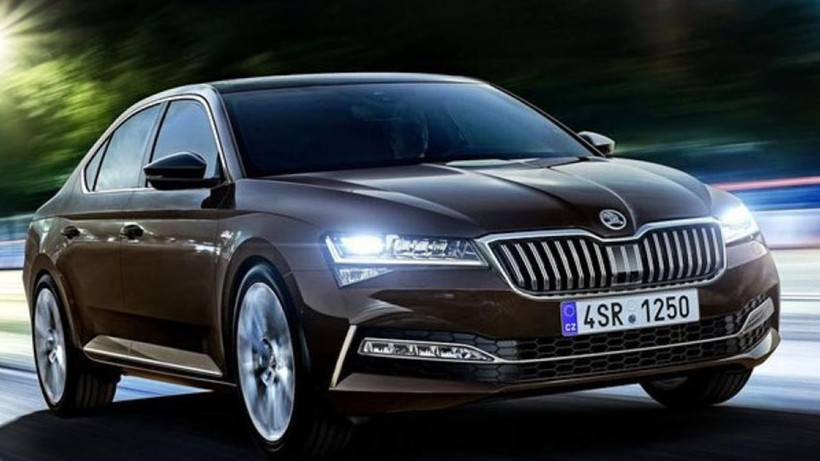Skoda Superb fiyatlarında bu kez çılgınlık var; Liste dibi görmüş durumda - Fotoğraf: 9