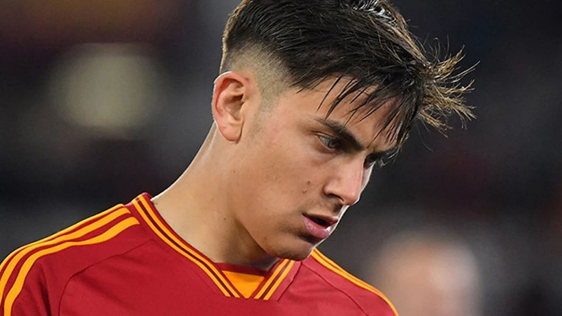 Galatasaray yılın transferini sonunda açıkladı; Yıldız futbolcu Roma’dan ayrıldı! İmzaya geliyor - Fotoğraf: 3
