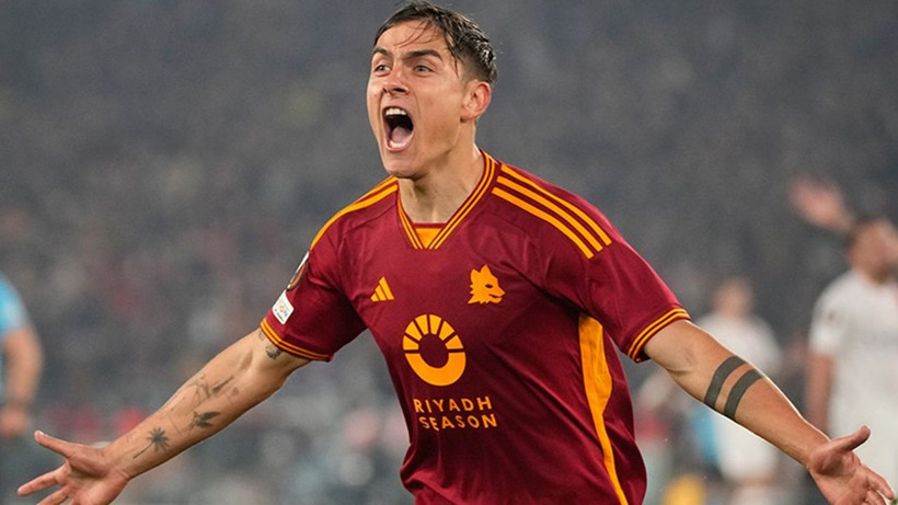 Galatasaray yılın transferini sonunda açıkladı; Yıldız futbolcu Roma’dan ayrıldı! İmzaya geliyor - Fotoğraf: 6
