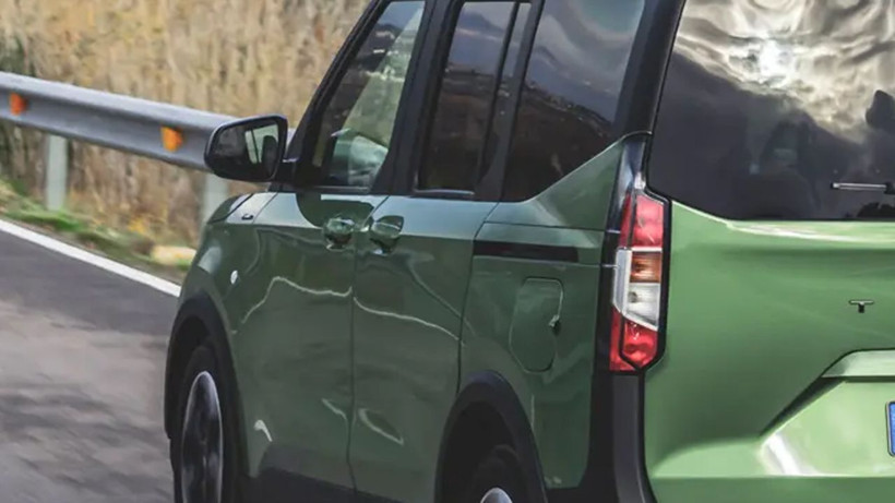 Ford, Courier modelinin fiyatını dibe çekti; Nisan ayında bu indirim tahmin edilmemişti - Fotoğraf: 5