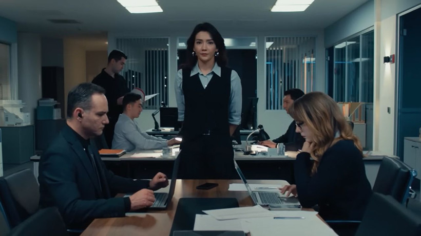 Aybüke Pusat Teşkilat dizisinde bu sahneyle çıktı; TRT 1 ekranlarında olay sahne - Fotoğraf: 3