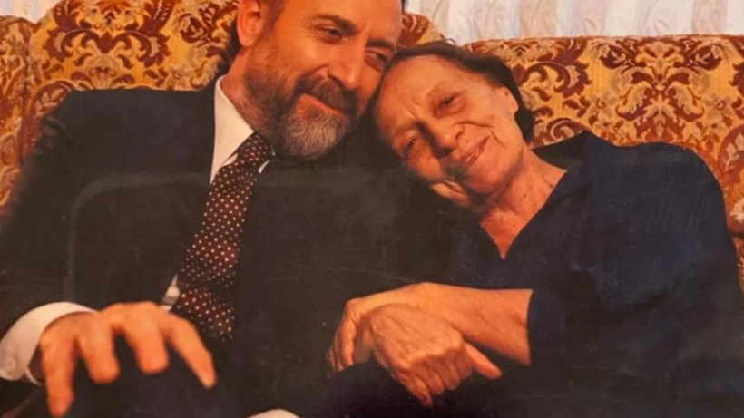 Kral Kaybederse dizisinde sürpriz görüntü; İzleyici ne olduğunu anlayamadı - Fotoğraf: 5