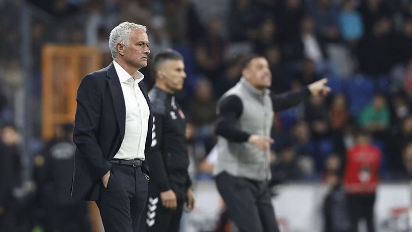 Ve Jose Mourinho Fenerbahçe ile yollarını ayırdı; Ali Koç’a söylemeden ön anlaşma yaptı - Fotoğraf: 5