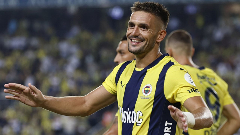 Fenerbahçeli yıldızın eşinden olay paylaşım; Ayrılığı resmen ifşa etti - Fotoğraf: 3