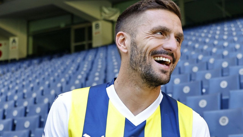 Fenerbahçeli yıldızın eşinden olay paylaşım; Ayrılığı resmen ifşa etti - Fotoğraf: 7