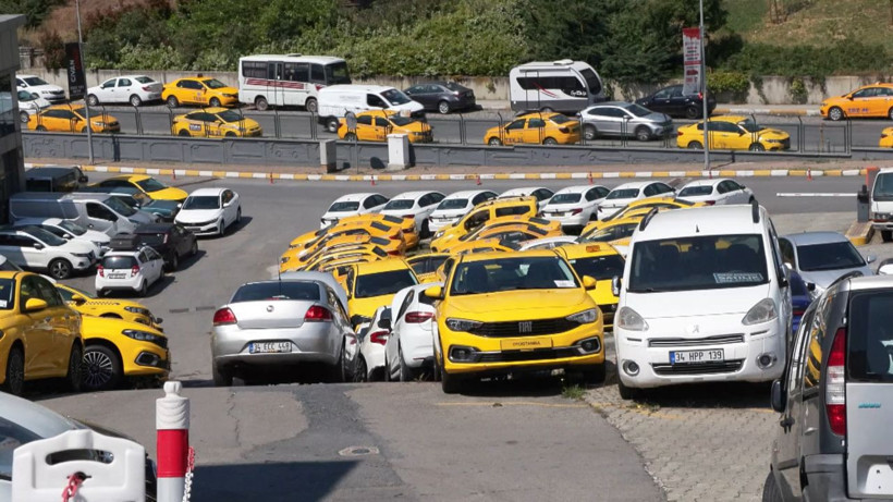 İkinci el oto pazarında beklenen hareketlilik olmadı - Fotoğraf: 5