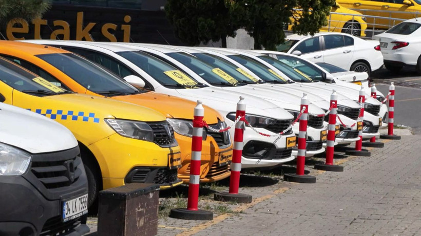 İkinci el oto pazarında beklenen hareketlilik olmadı - Fotoğraf: 4