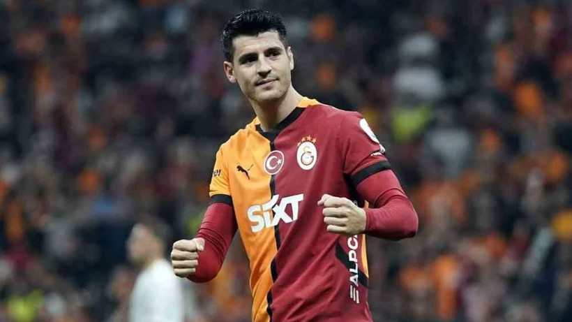 Alvaro Morata Galatasaray ile yollarını ayırdı; Takım arkadaşları ile vedalaştı - Fotoğraf: 5