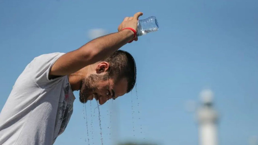 İstanbul için bir kötü haber daha geldi! Rüzgar hafifleyecek, sıcaklık 40 dereceye yükselecek - Fotoğraf: 8