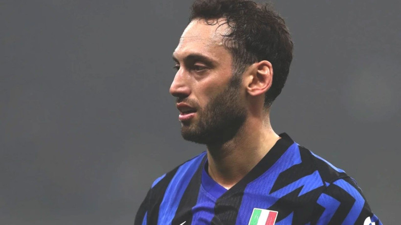 Hakan Çalhanoğlu’nun sözleri ortalığı karıştıracak; Ne Fenerbahçe ne de Galatasaray - Fotoğraf: 3