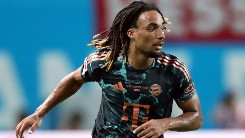 Sacha Boey Bayern Münih ile yollarını ayırdı; Yılın transferini böyle duyurdular - Fotoğraf: 2